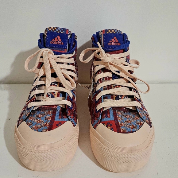 adidas Shoes - NWT Women's adidas Bravada 2.0 Platform Mid Urban and Colorful Style